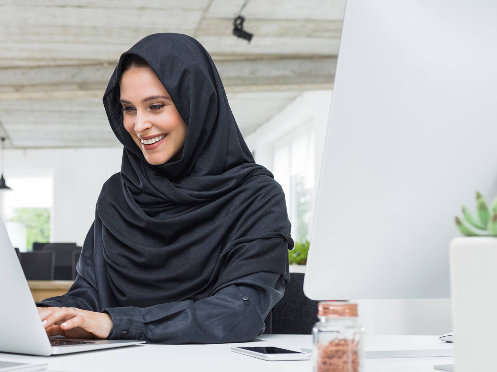 منصة بيزنس أونلاين