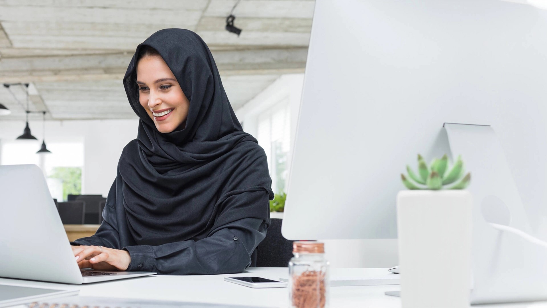 بالإضافة إلى المزيد من الدعم